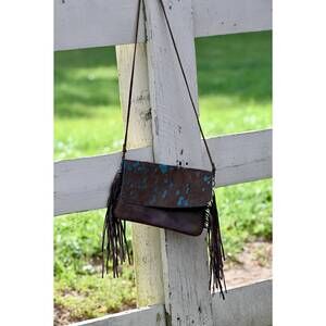 NEW JEWELRY JUNKIE women's the wild thing fringe handbag in brown
